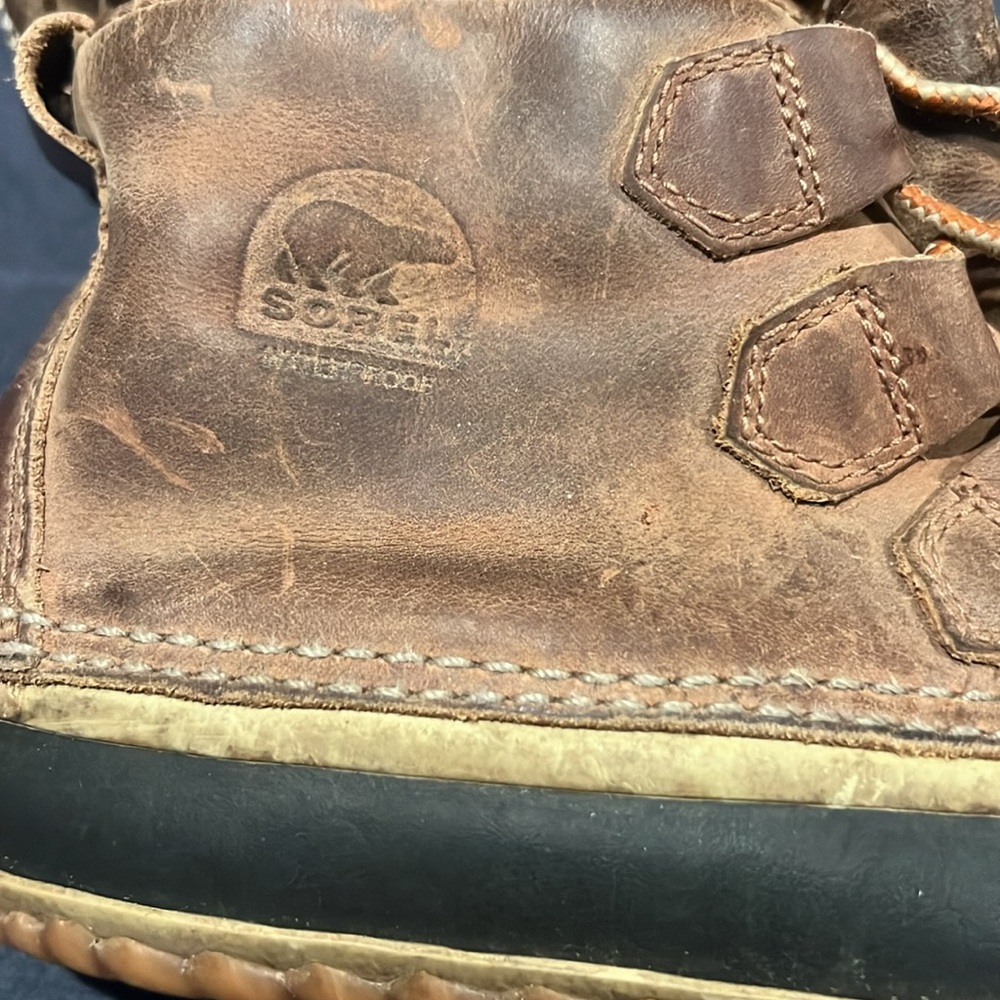 Sorel - Picture 3 of 5